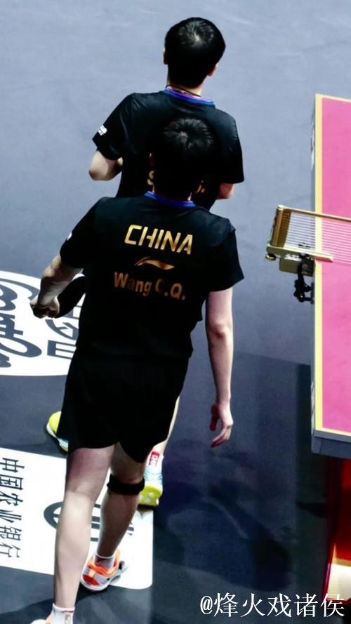 孙颖莎脚踝伤情曝光，王楚钦情况更为严重