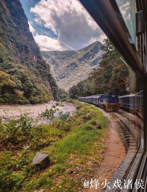 “铁路+旅游”深度融合 让“冷资源”变身“热经济”