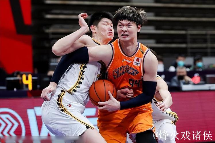 王哲林25分上海胜天津 胡金秋22+10广厦胜深圳 王哲林25分上海胜天津 胡金秋22+10广厦胜深圳